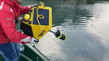 Deploying the buoy